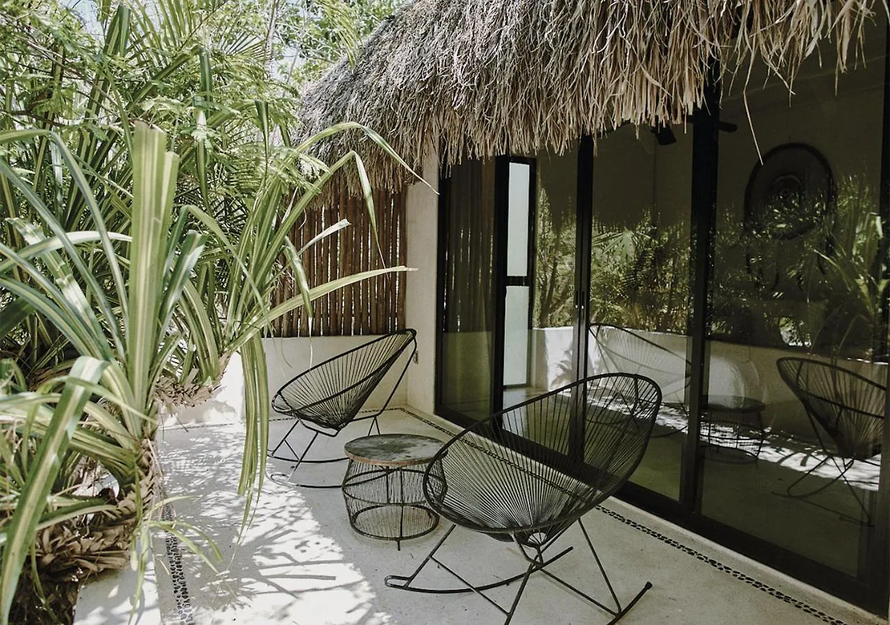 Una Vida Tulum Pueblo Hotel
